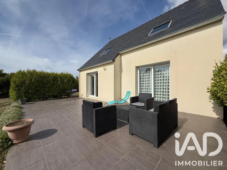 Maison 5 pièces 103 m² · à Confort-Meilars · 103,4 m² · 236 000 €
