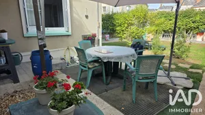 Townhouse in Ladon (45270)
