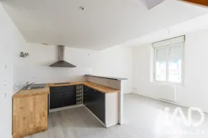 Apartment in Cholet (49300)