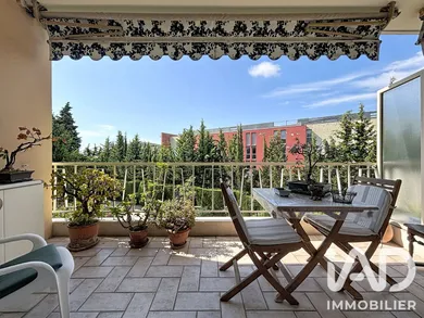 Appartement à Nice (06100)