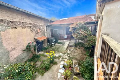Village house in Valfleury (42320)