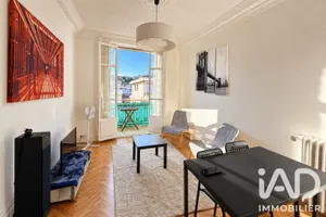Apartment in Nice (06100)