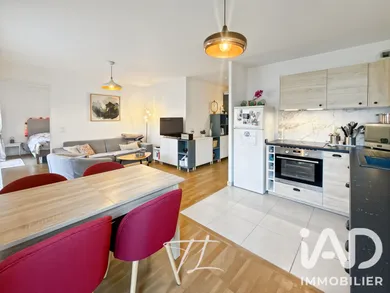 Appartement à Noisy-le-Grand (93160)