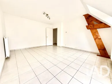 Appartement à Pont-sur-Yonne (89140)