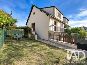 Maison traditionnelle à Janville-sur-Juine (91510)