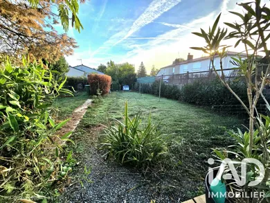 Maison à Essarts-en-Bocage (85140)