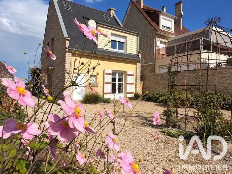 Maison 5 pièces 80 m² · à Arromanches-les-Bains · 80 m² · 447 000 €