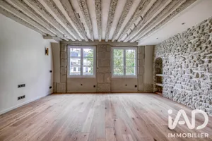 Apartment in Paris (75005)