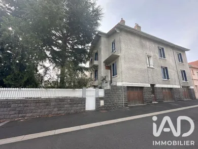 Immeuble à Beaumont (63110)