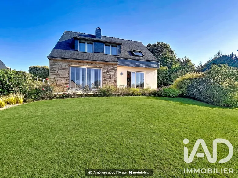 Maison 6 pièces 133 m² · à Locminé · 133 m² · 321 200 €