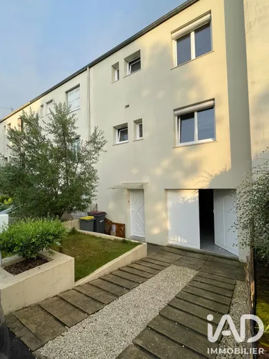 Maison à Longjumeau (91160)