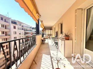Apartment in Cagnes-sur-Mer (06800)