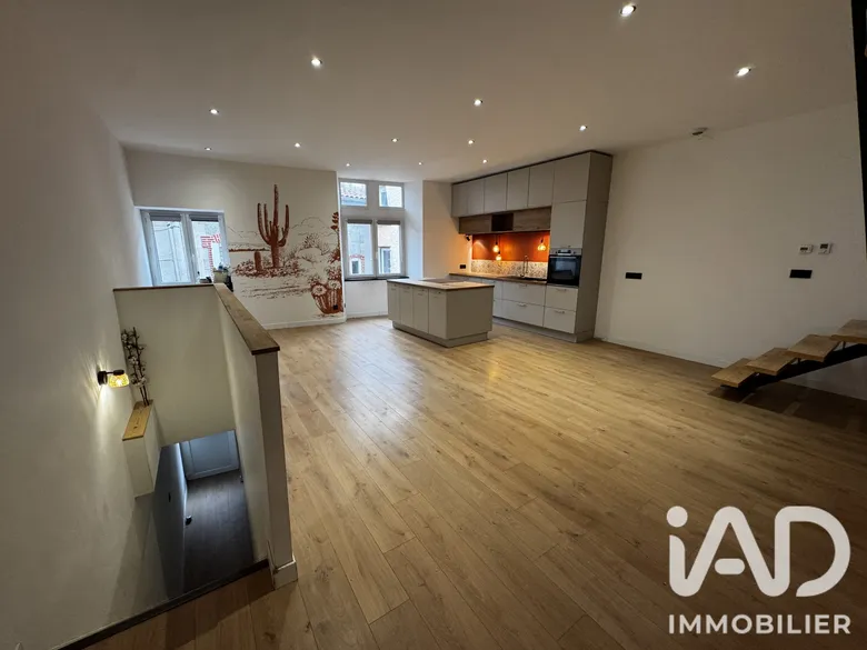Maison 4 pièces 94 m² · à Saint-Just-Saint-Rambert · 94 m² · 210 000 €