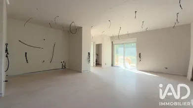 Appartement à Montferrand-le-Château (25320)