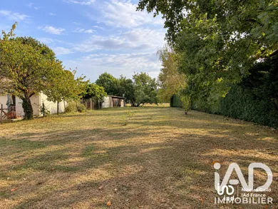 Building plot in Beychac-et-Caillau (33750)