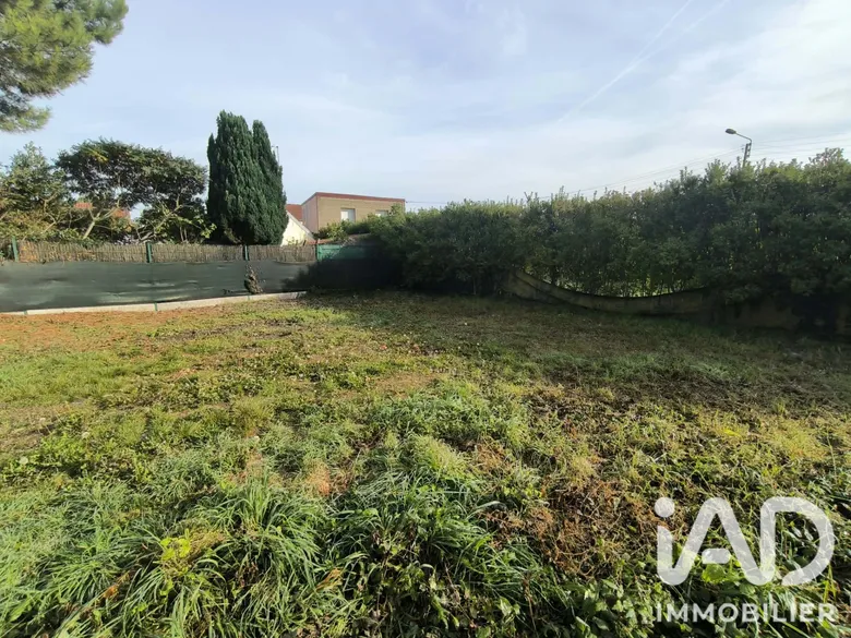 Terrain 198 m² · à Provin · 41 000 €