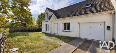 Maison traditionnelle à Saint-Jean-de-la-Ruelle (45140)