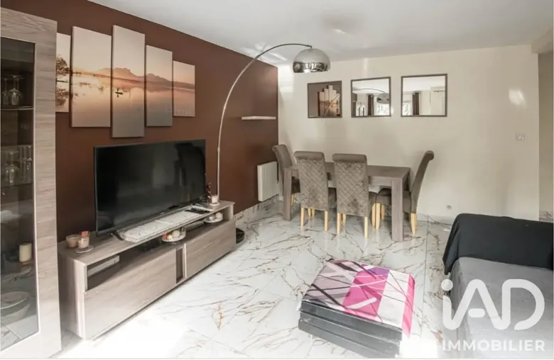 Appartement 3 pièces 62 m² · à Viry-Châtillon · 61,9 m² · 219 000 €