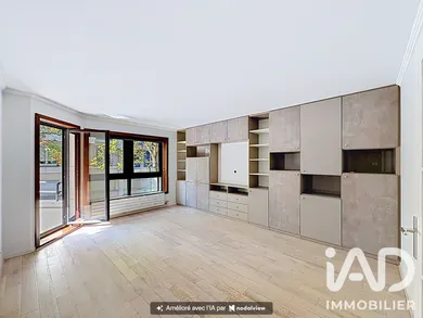 Appartement à Suresnes (92150)