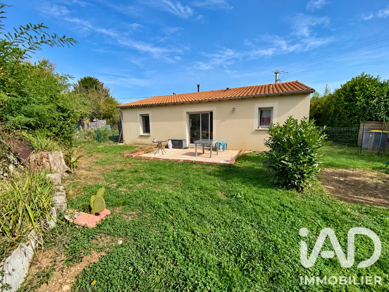 Maison 3 pièces 70 m² · à Augé · 70 m² · 149 000 €