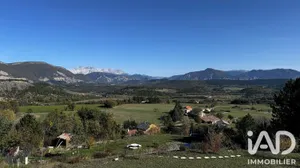 Land in Aspremont (05140)
