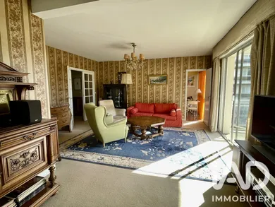 Appartement à Saint-Cyr-sur-Loire (37540)