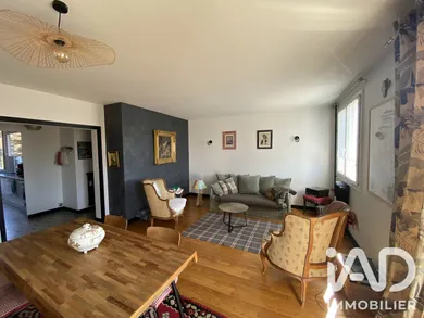 Apartment in Cholet (49300)