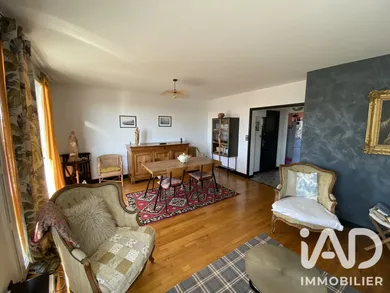 Apartment in Cholet (49300)
