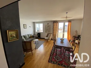 Apartment in Cholet (49300)