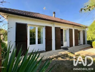 Maison traditionnelle à Écouen (95440)
