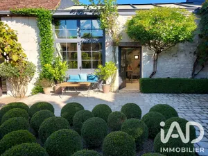 Mansion in Azay-sur-Cher (37270)