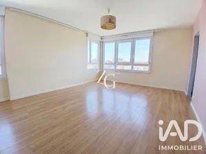 Apartment in Saint-Herblain (44800)