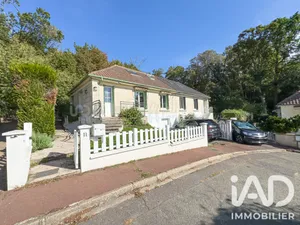 Maison à L'Étang-la-Ville (78620)