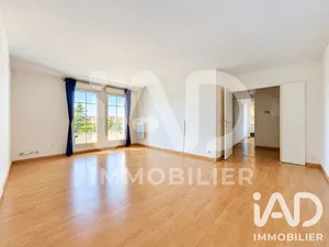 Apartment in Carrières-sous-Poissy (78955)