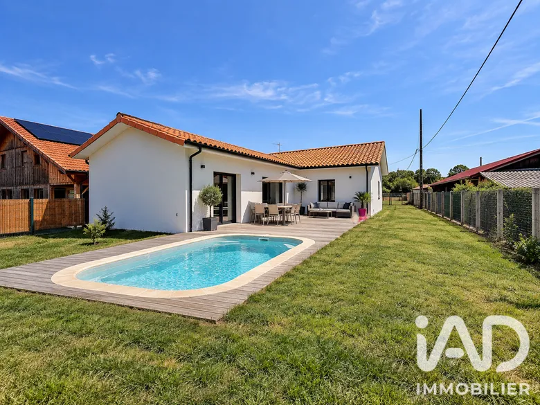 Maison 5 pièces 105 m² · à Saint-Paul-en-Born · 105 m² · 340 000 €
