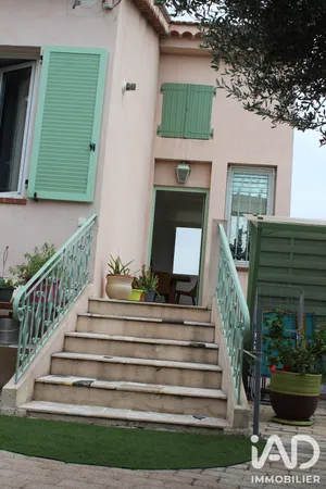Apartment in Saint-Laurent-du-Var (06700)