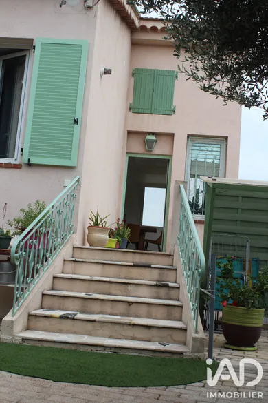Appartement à Saint-Laurent-du-Var (06700)
