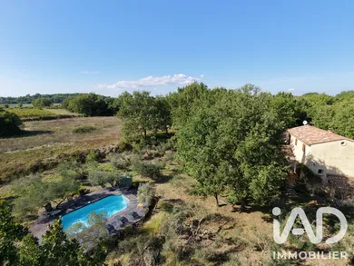 Maison de campagne à Arpaillargues-et-Aureillac (30700)