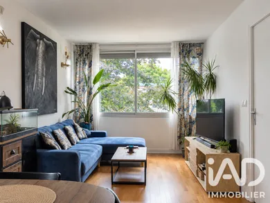 Triplex à Fresnes (94260)