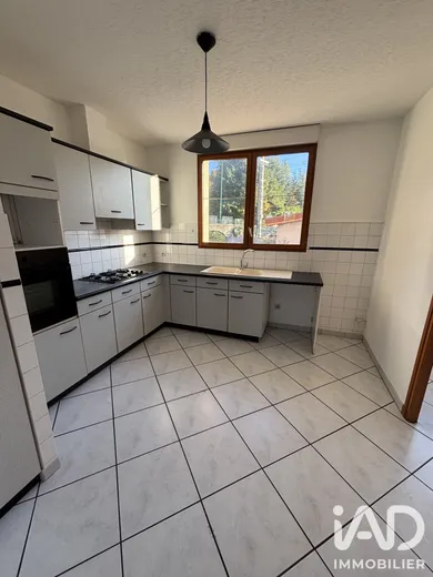 Appartement à Saint-Jean-Bonnefonds (42650)