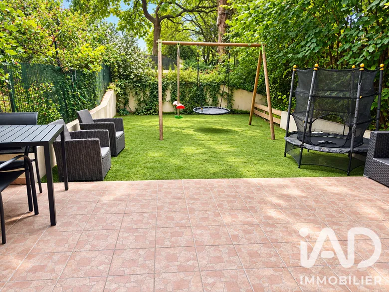 Appartement 3 pièces 77 m² · à Aubervilliers · 77 m² · 265 000 €