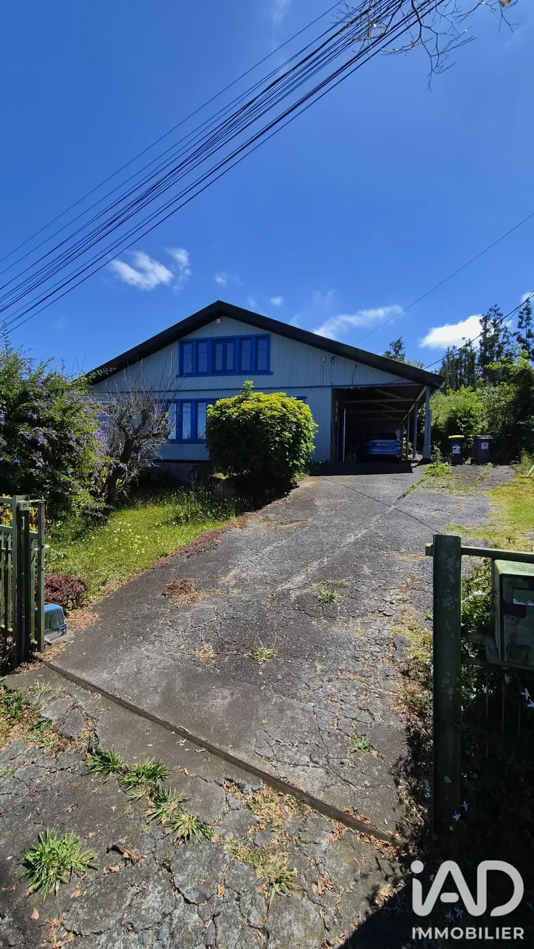 Maison 5 pièces 190 m² · au Tampon · 190 m² · 190 000 €