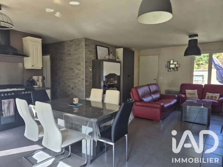 Maison 4 pièces 76 m² · à Pont-sur-Yonne · 76 m² · 149 800 €