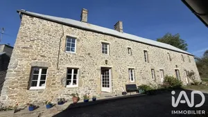 Maison de campagne à Montcuit (50490)