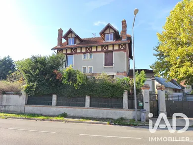 Maison de campagne à Houville-la-Branche (28700)