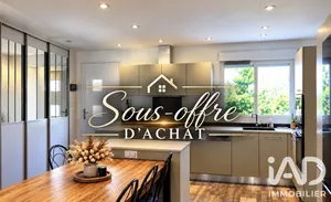 Maison traditionnelle à Carbon-Blanc (33560)