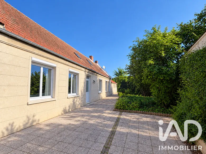 Maison 4 pièces 110 m² · à Monchecourt · 110 m² · 109 900 €