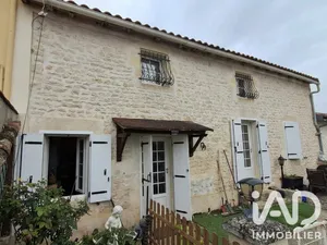 Maison de village à Ternant (17400)