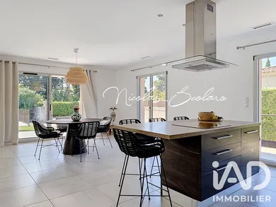 Maison à Saumane-de-Vaucluse (84800)