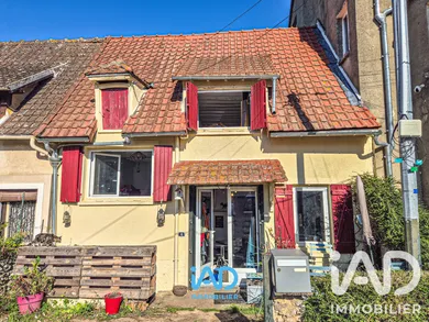 Maison de village à Gommecourt (78270)